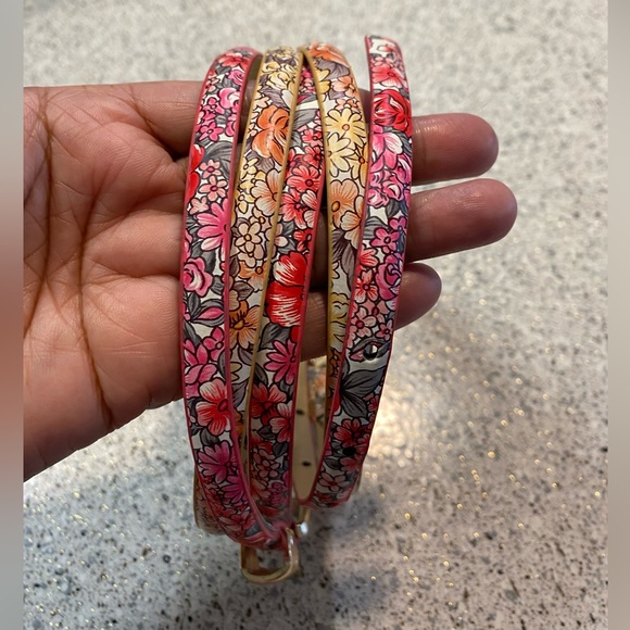 (5/$25‎ SALE ✅) Boho Botanical Orange Blossoms Skinny Belt 1/2" PVC Waist Belt - Picture 3 of 8